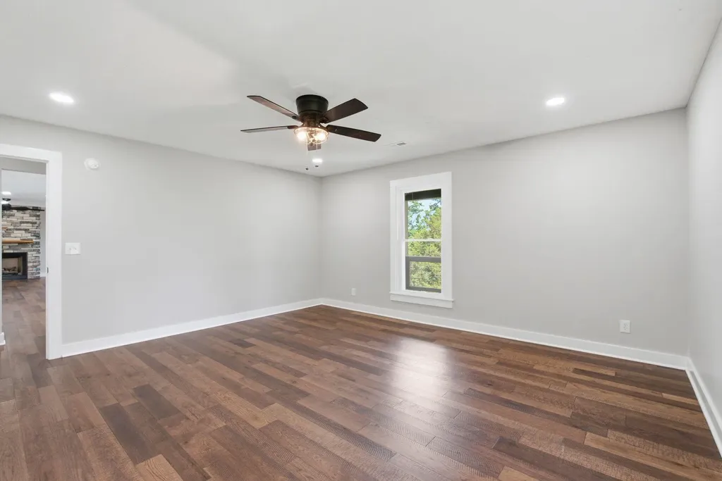 535 Twin Lakes Drive Lancaster KY 40444