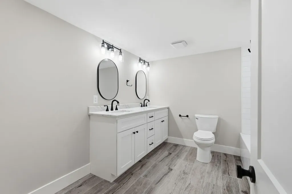 535 Twin Lakes Drive Lancaster KY 40444