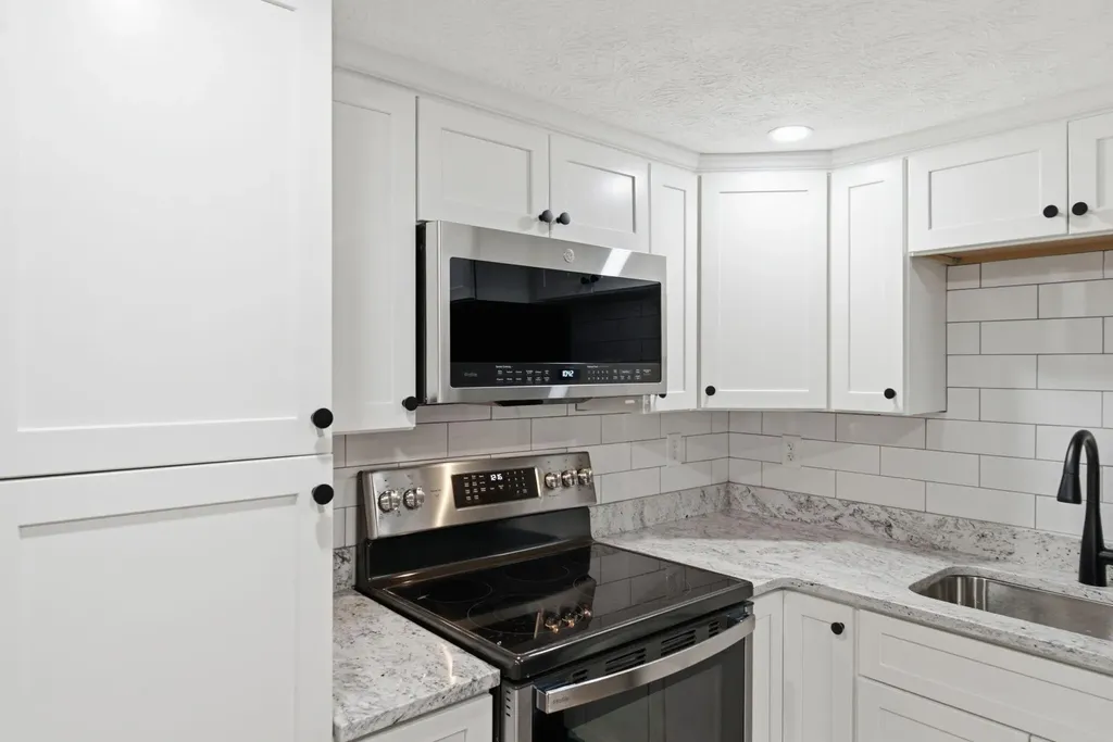 535 Twin Lakes Drive Lancaster KY 40444