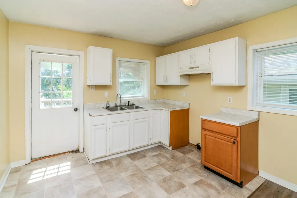 25 Oliver Street Winchester KY 40391