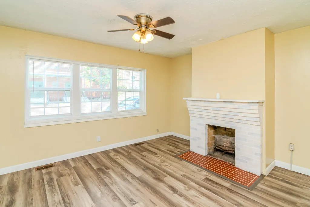 25 Oliver Street Winchester KY 40391