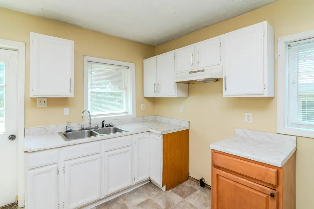 25 Oliver Street Winchester KY 40391
