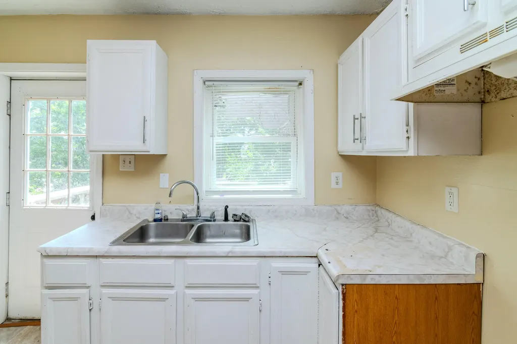 25 Oliver Street Winchester KY 40391