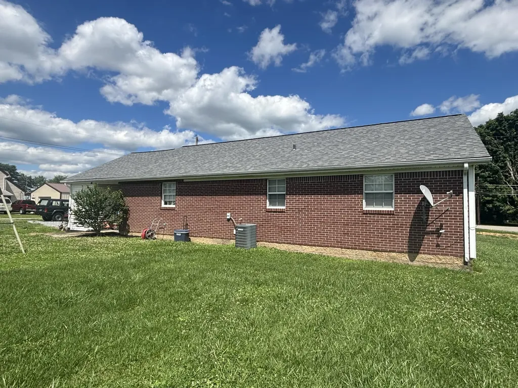 4137 Highway 2141 Stanford KY 40484