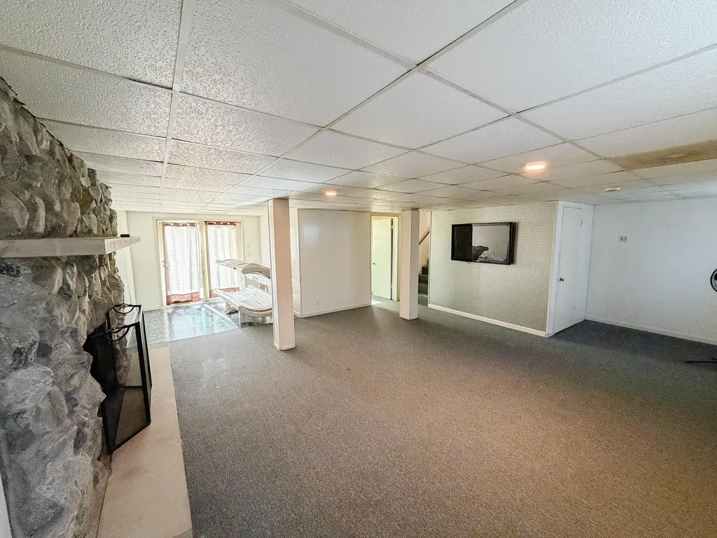 2003 State Route 506 Marion KY 42064