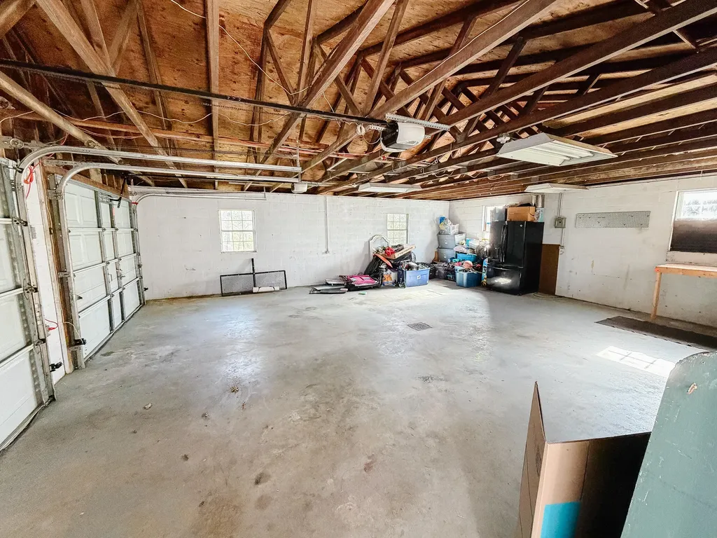 2003 State Route 506 Marion KY 42064