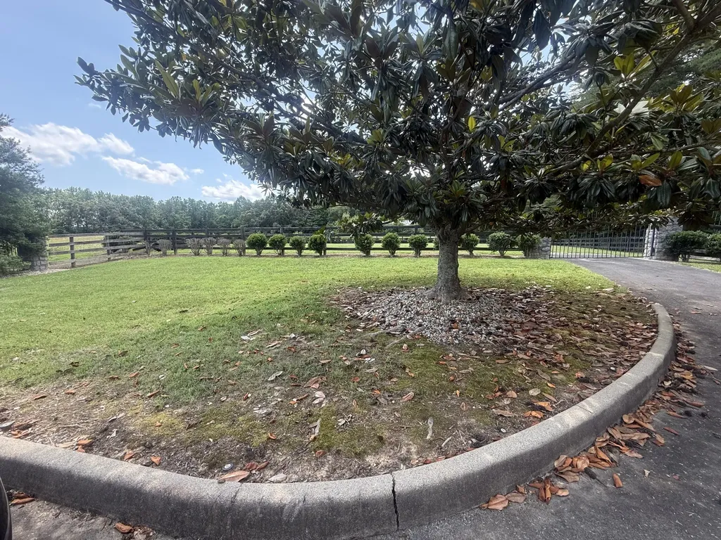50 Brooke Drive Jamestown KY 42629