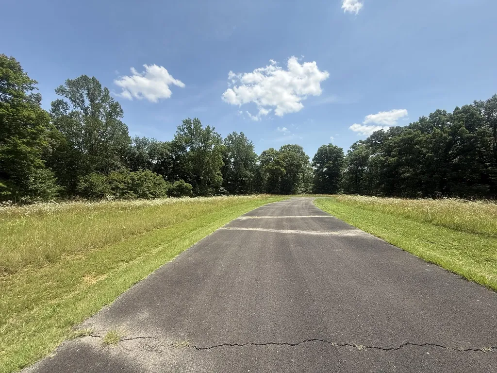 50 Brooke Drive Jamestown KY 42629