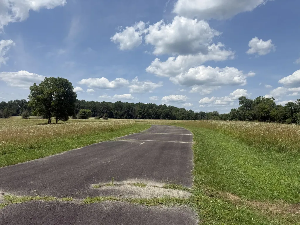 50 Brooke Drive Jamestown KY 42629