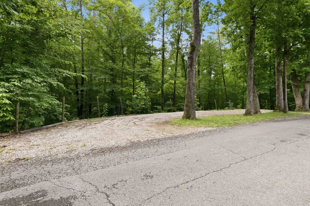125 Dogwood Drive Somerset KY 42501