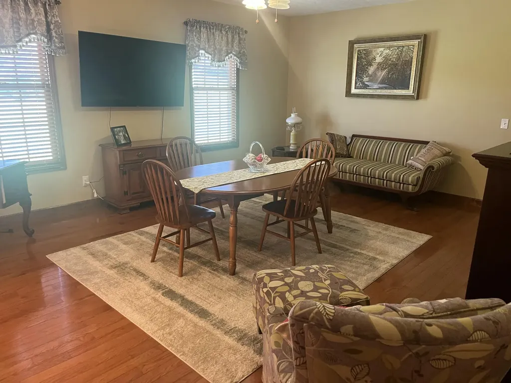 3958 Us-27 Falmouth KY 41040