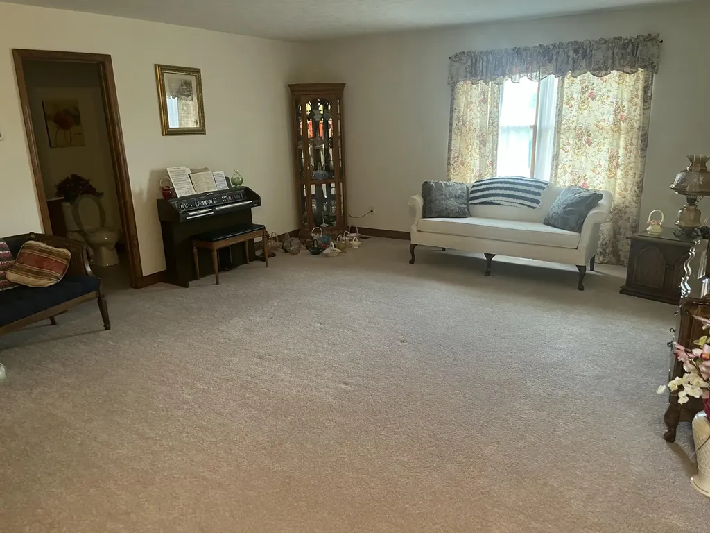3958 Us-27 Falmouth KY 41040