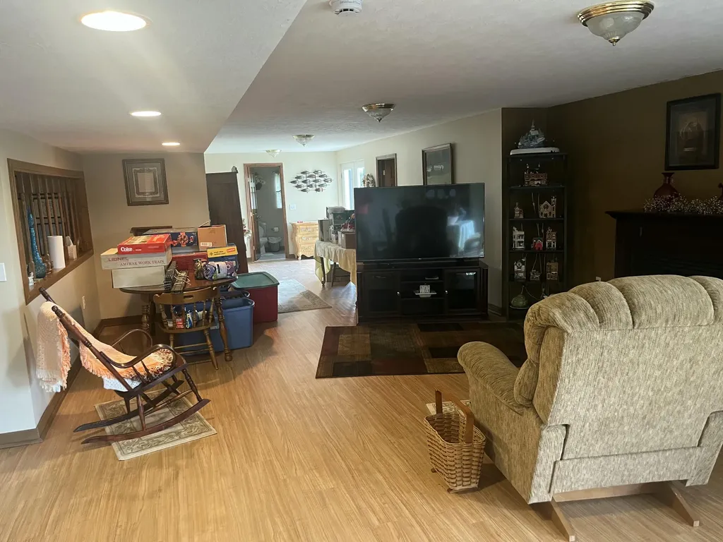 3958 Us-27 Falmouth KY 41040