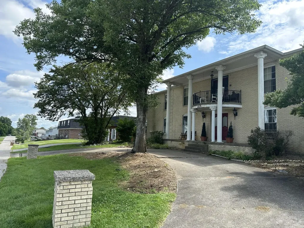 415 Ridgewood Lane Frankfort KY 40601