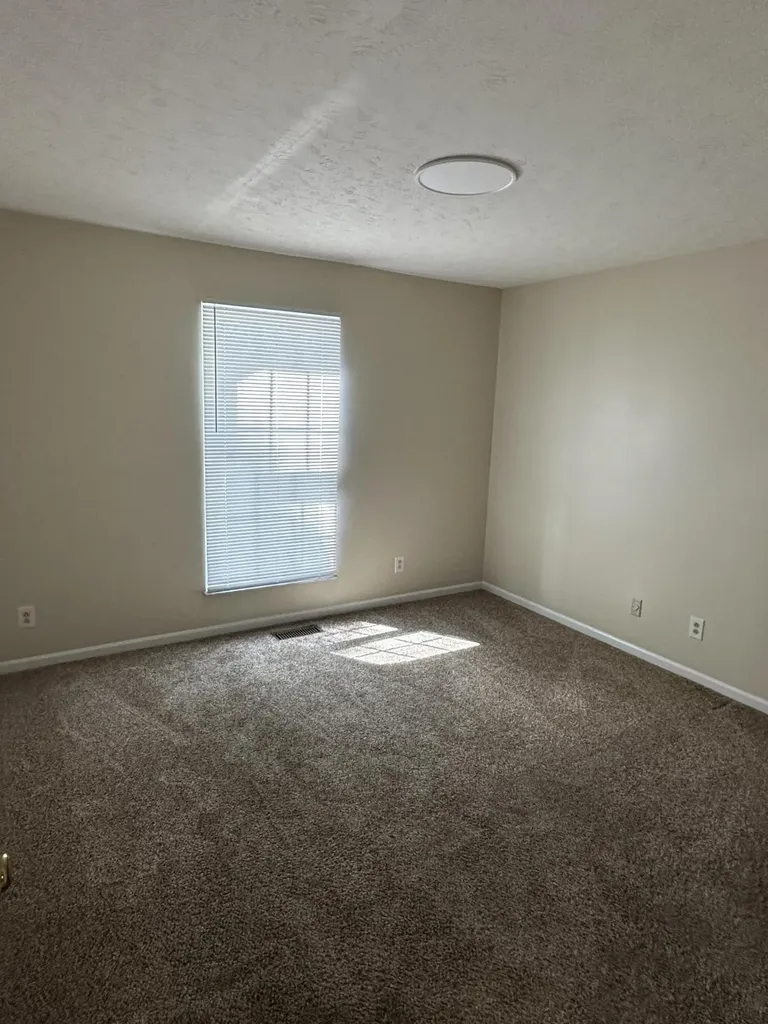 415 Ridgewood Lane Frankfort KY 40601