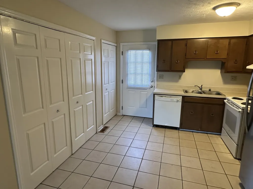 415 Ridgewood Lane Frankfort KY 40601