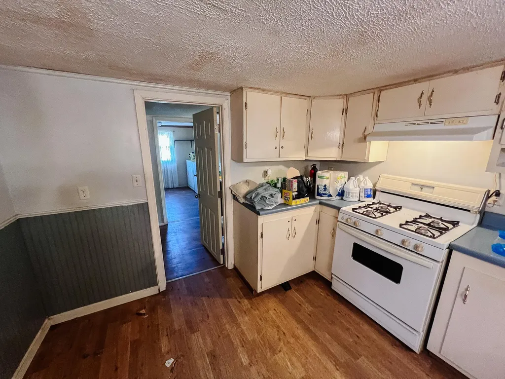934 Farmersville Road Princeton KY 42445