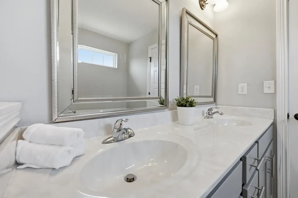 261 Black Water Lane Lexington KY 40511