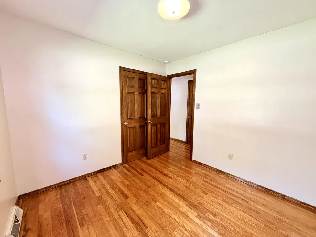 3412 Greenwood Drive Hopkinsville KY 42240