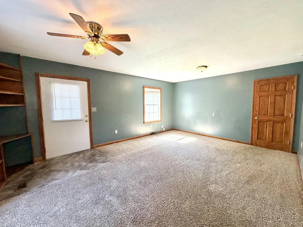 3412 Greenwood Drive Hopkinsville KY 42240