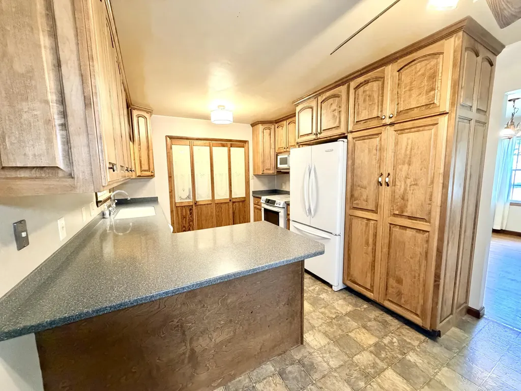 3412 Greenwood Drive Hopkinsville KY 42240