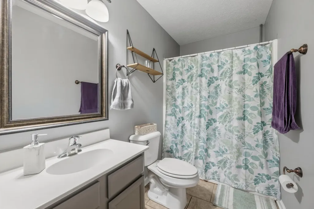 2004 White Oak Drive Lawrenceburg KY 40342