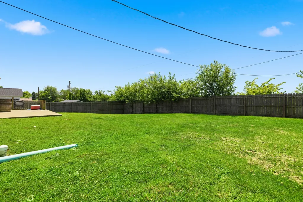2004 White Oak Drive Lawrenceburg KY 40342