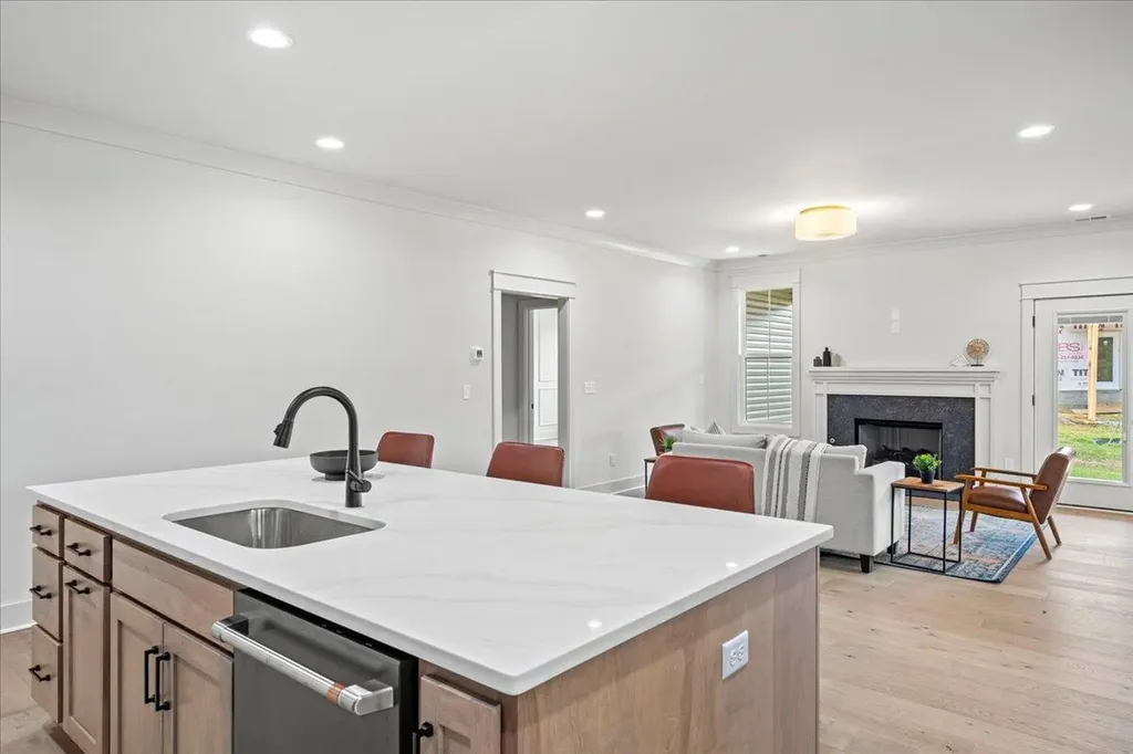 4136 Buttermilk Road Lexington KY 40509