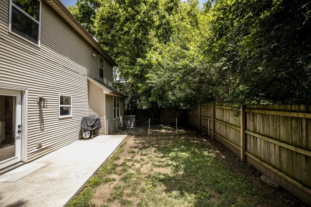 2612 Crystal Falls Road Lexington KY 40509