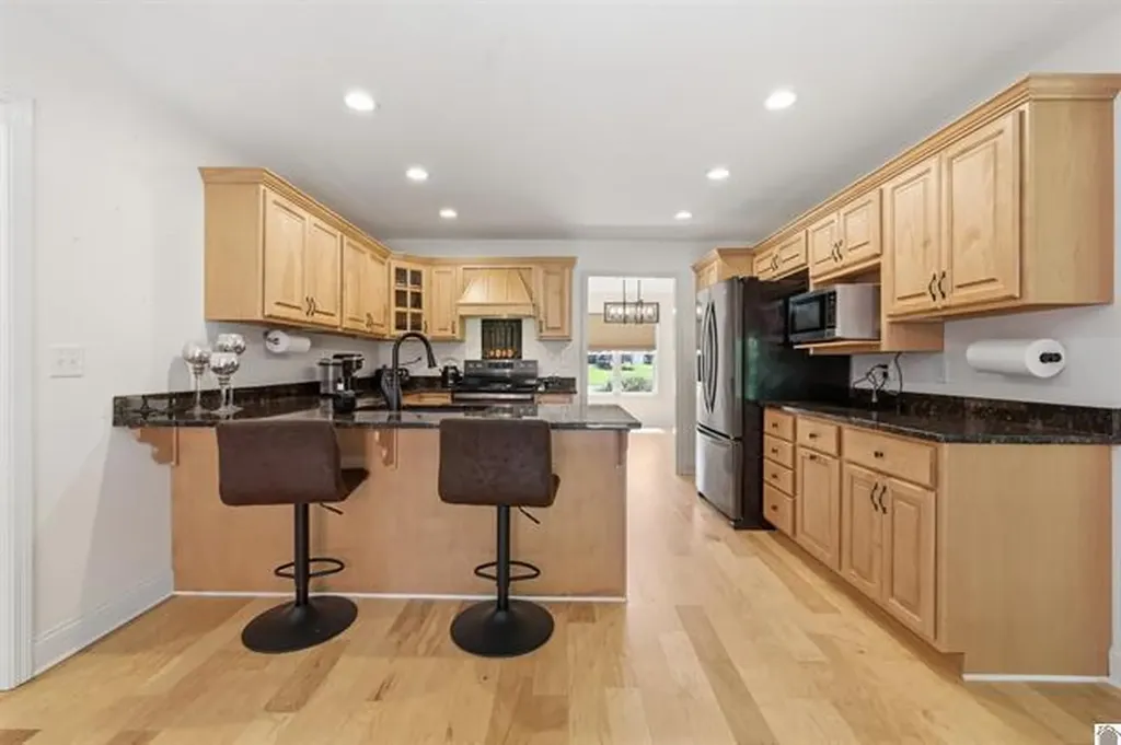 220 Meadow Ridge Court Paducah KY 42003