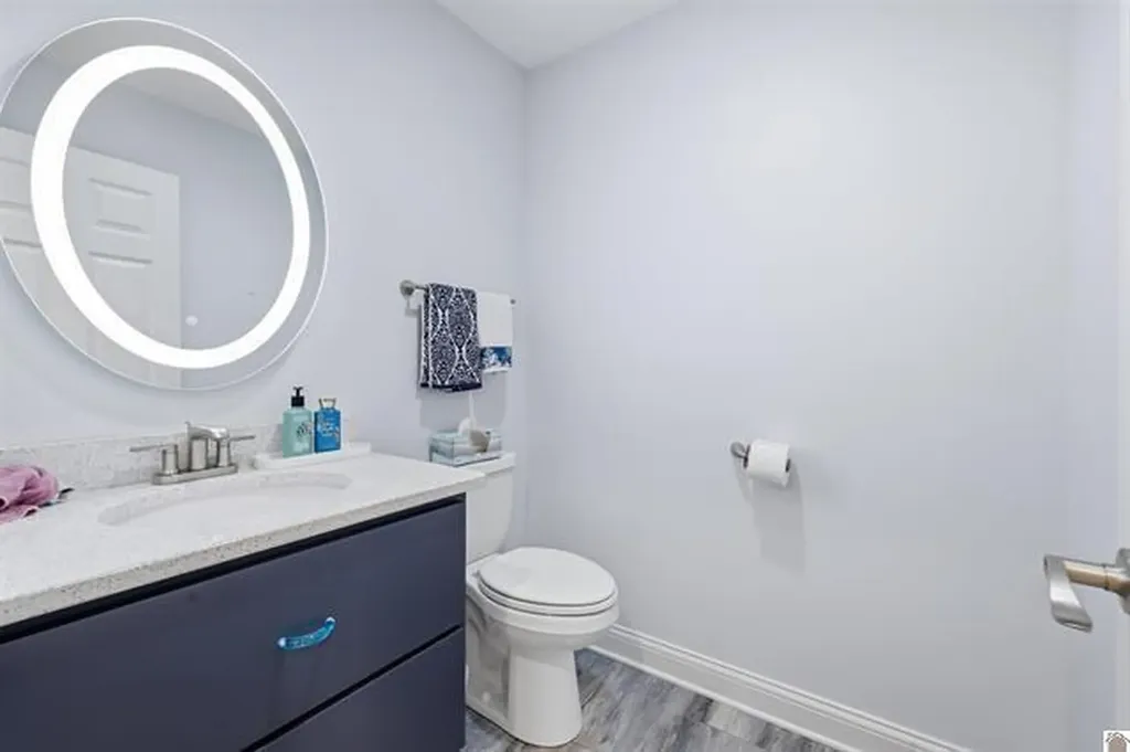 220 Meadow Ridge Court Paducah KY 42003
