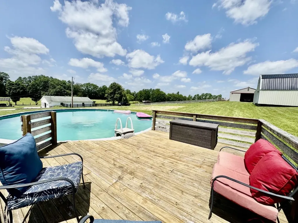 851 Mcafee Lane Salvisa KY 40372