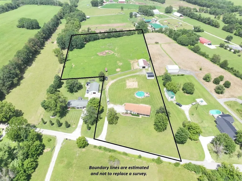 851 Mcafee Lane Salvisa KY 40372