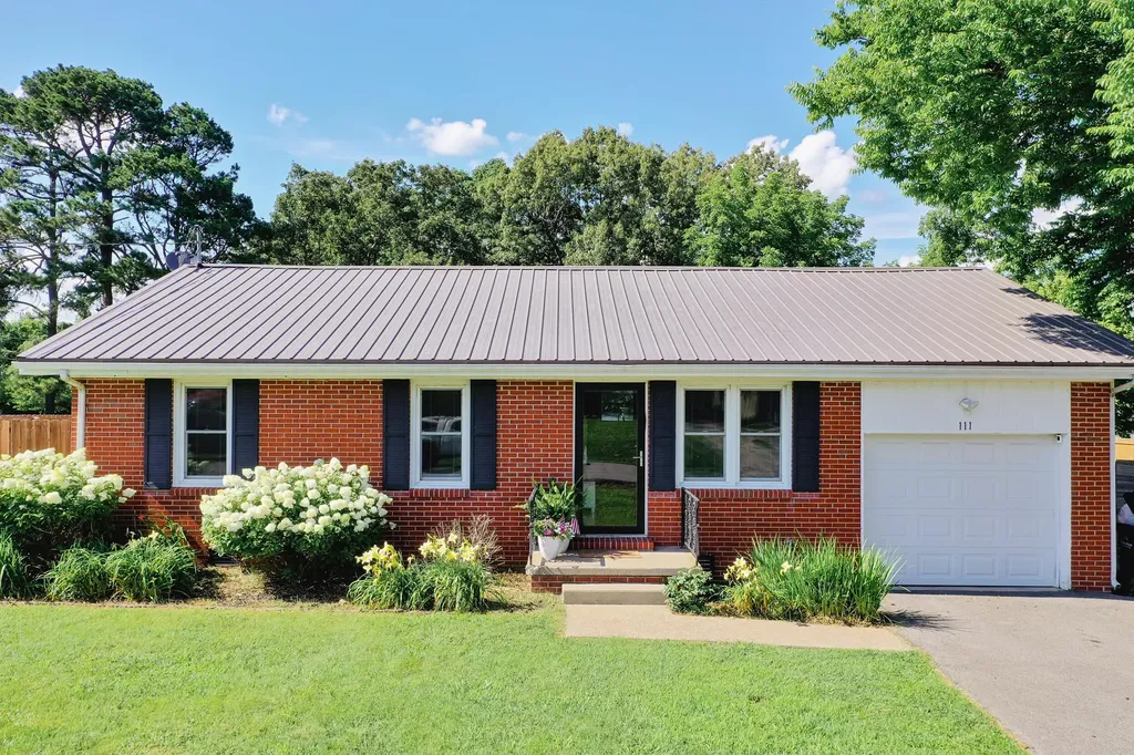 111 Oak Drive Princeton KY 42445