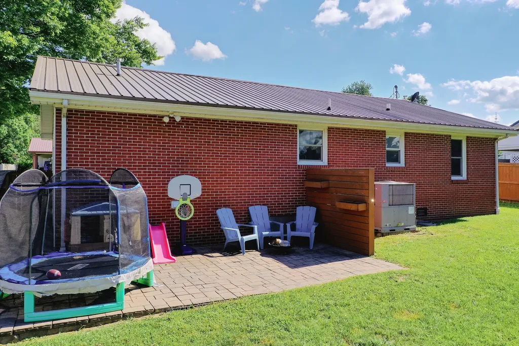 111 Oak Drive Princeton KY 42445