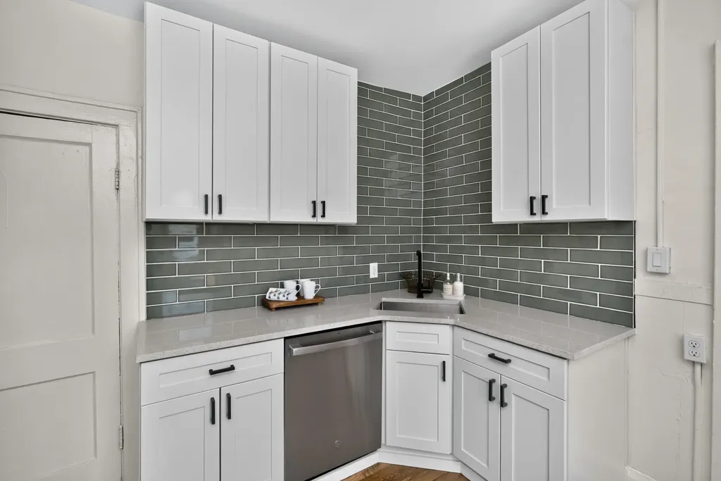 874 Angliana Avenue Lexington KY 40508