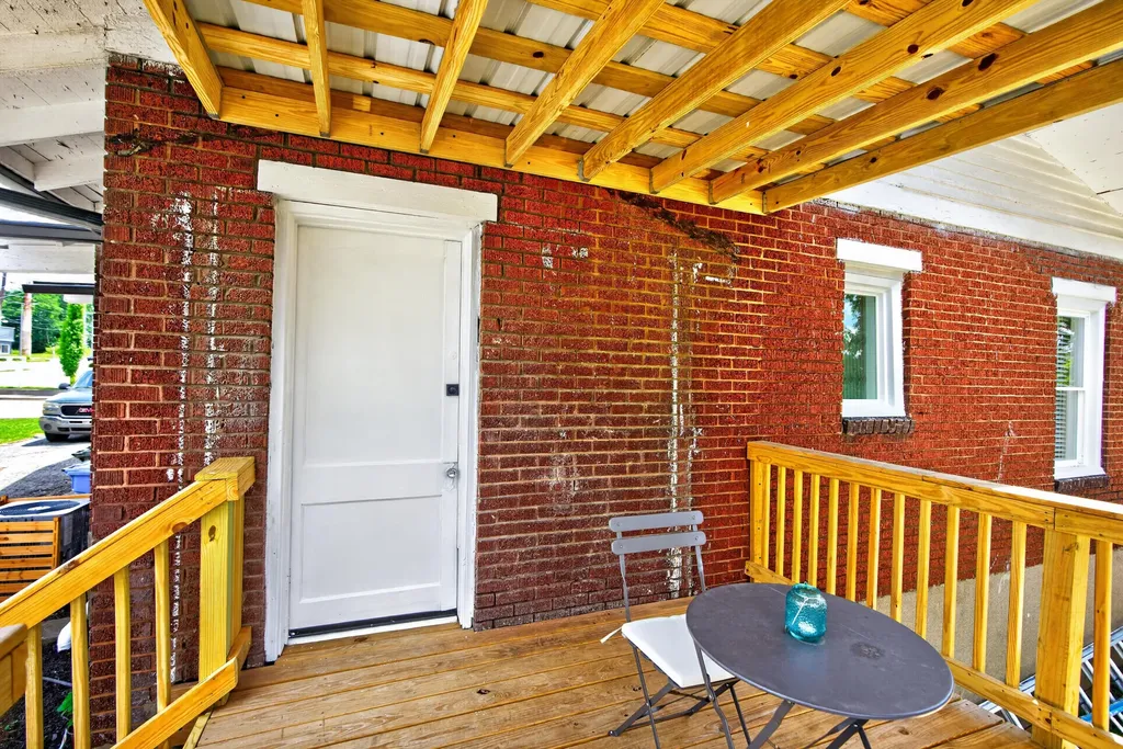 874 Angliana Avenue Lexington KY 40508
