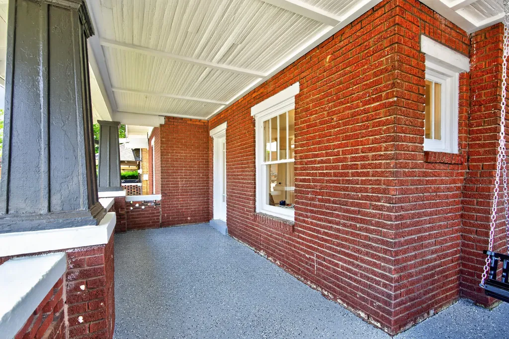 874 Angliana Avenue Lexington KY 40508