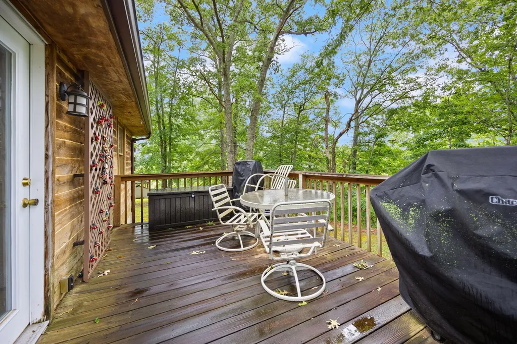 96 Vicki Street Nancy KY 42544