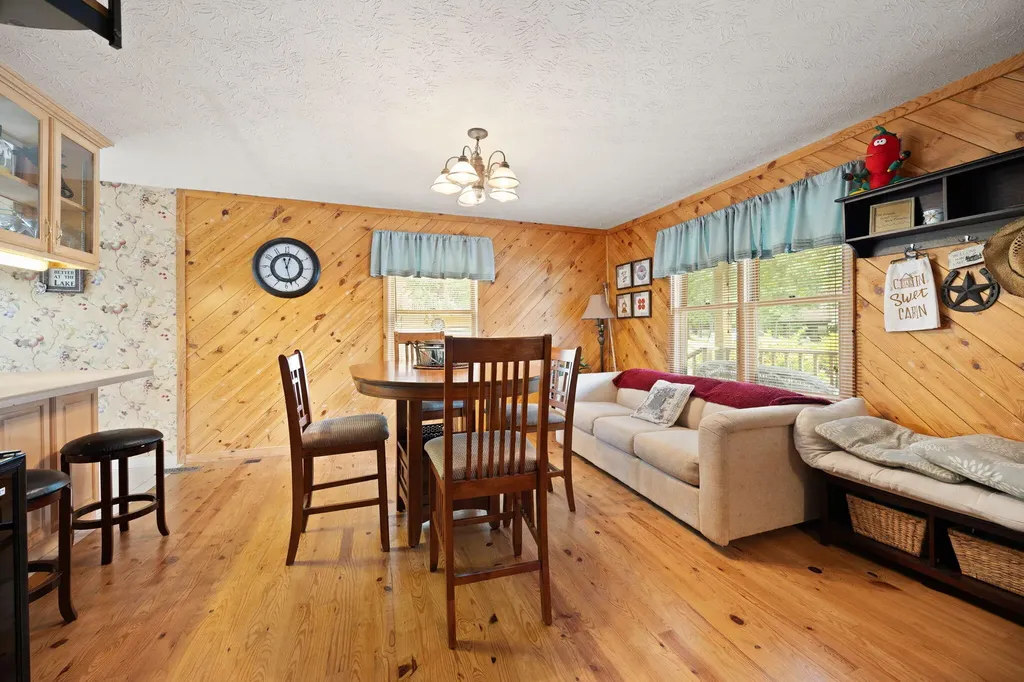96 Vicki Street Nancy KY 42544