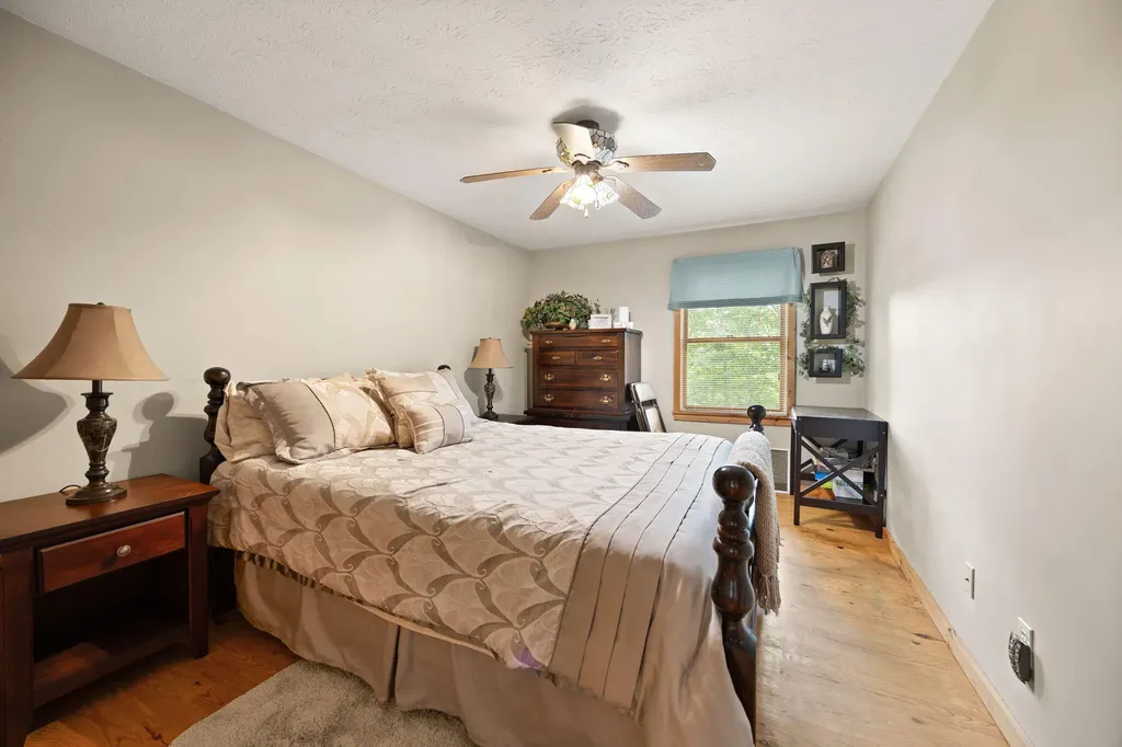 96 Vicki Street Nancy KY 42544
