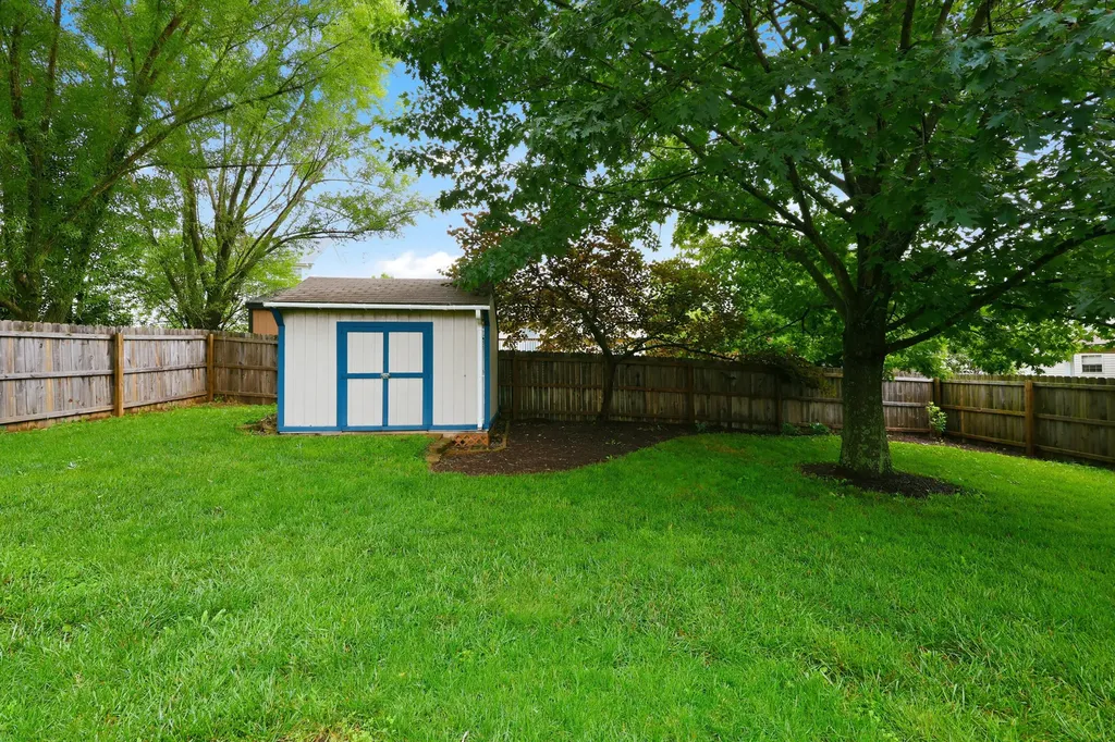 116 S Colonial Heights Drive Georgetown KY 40324