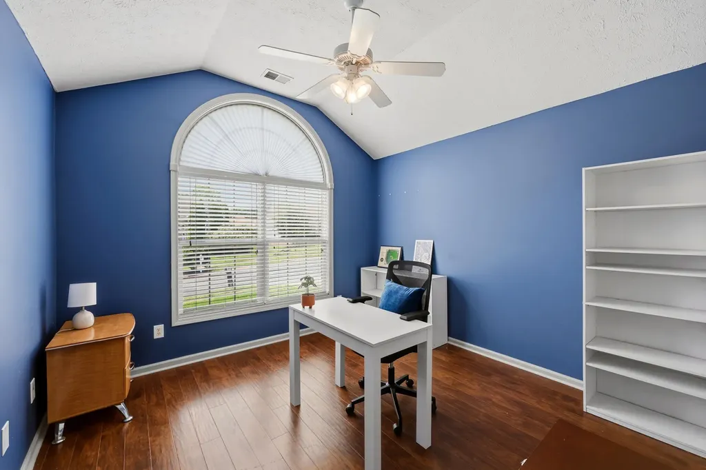 116 S Colonial Heights Drive Georgetown KY 40324