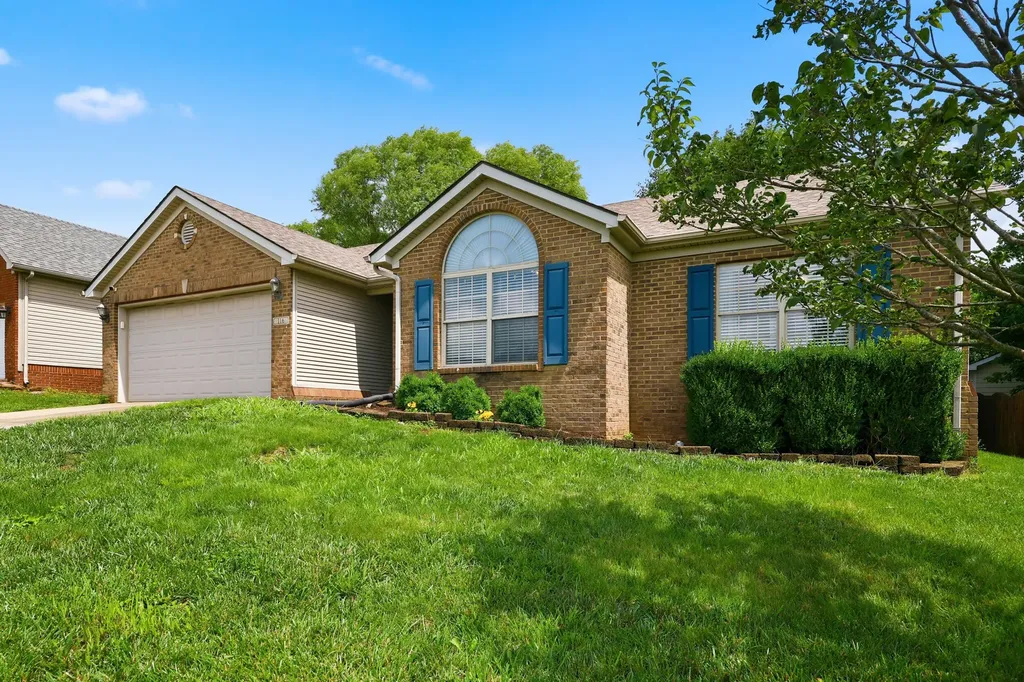 116 S Colonial Heights Drive Georgetown KY 40324