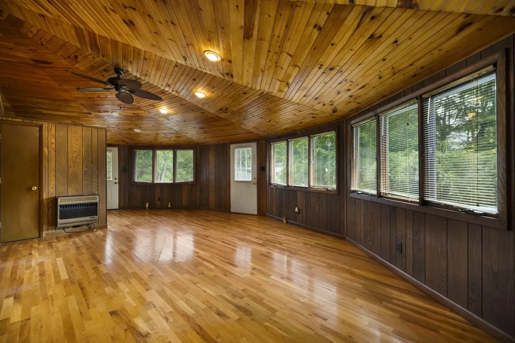 412 Wenzel Avenue Corbin KY 40701