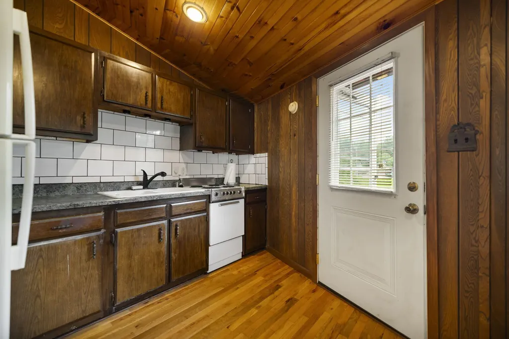 412 Wenzel Avenue Corbin KY 40701