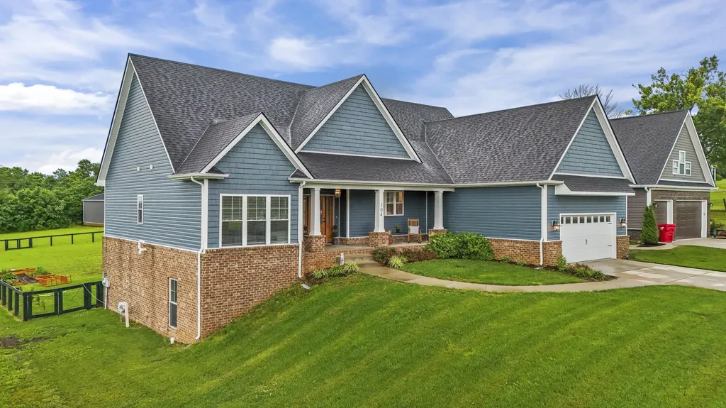 104 Kirk Drive Nicholasville KY 40356