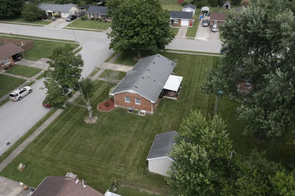 500 Greenbriar Drive Nicholasville KY 40356