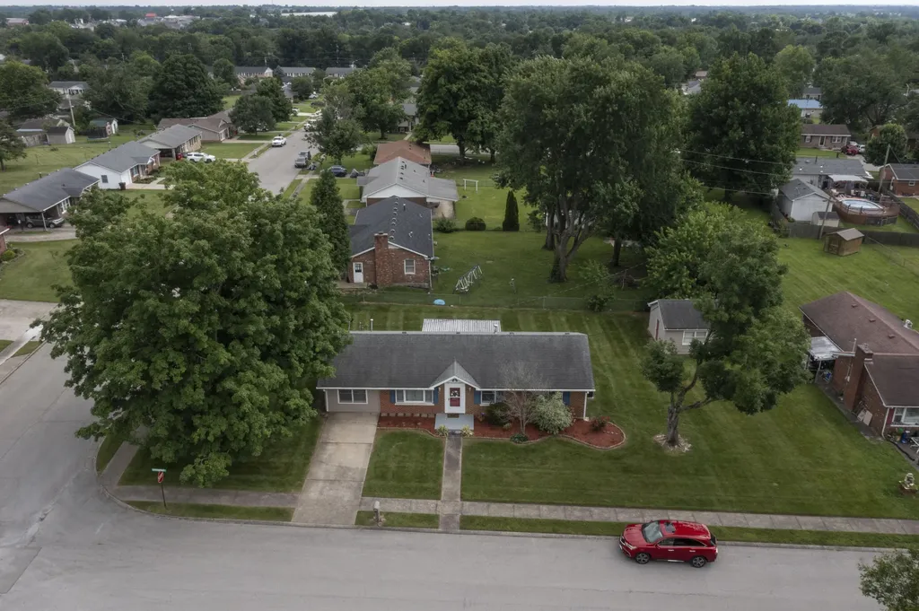 500 Greenbriar Drive Nicholasville KY 40356