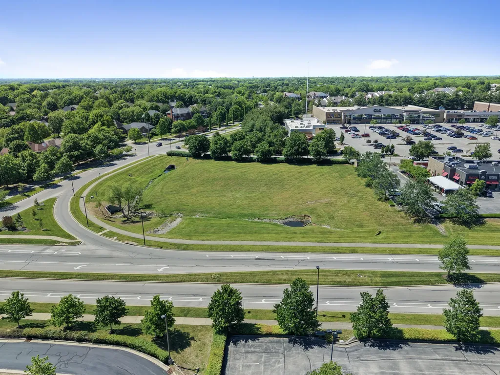 3199 Beaumont Centre Circle Lexington KY 40513
